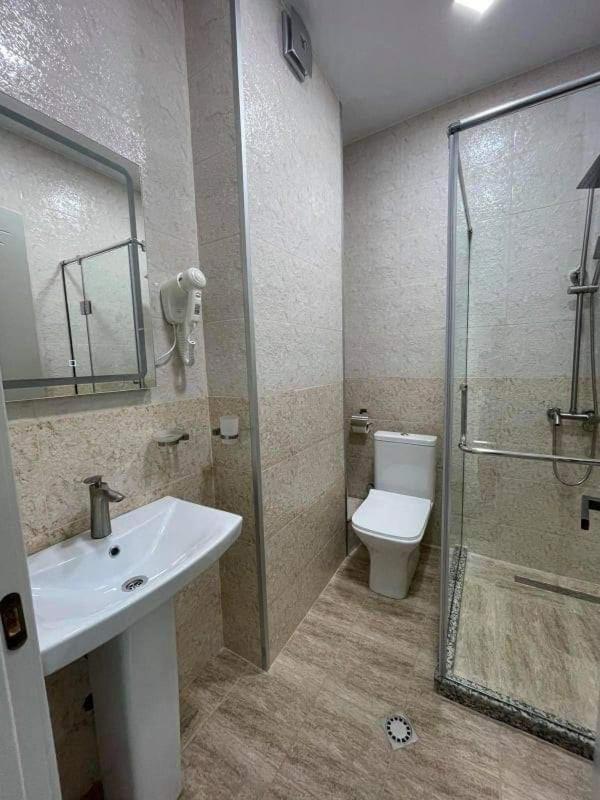 Dar Tower Appartement Batoemi Buitenkant foto